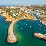 Baleeira Sea View Апартаменты Албуфейра