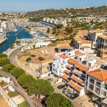 Апартаменты Baleeira Sea View